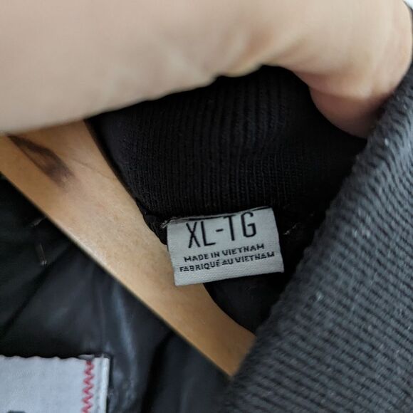 NWT BDG Urban Outfitters UO black canvas cotton contrast stitch work vest - Picture 4 of 7